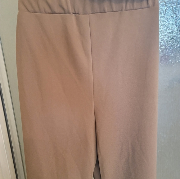 XL Pants - Picture 3 of 4